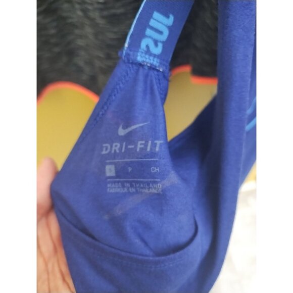 Lot of Five Ladies Performance Tanks Size S - Picture 3 of 7